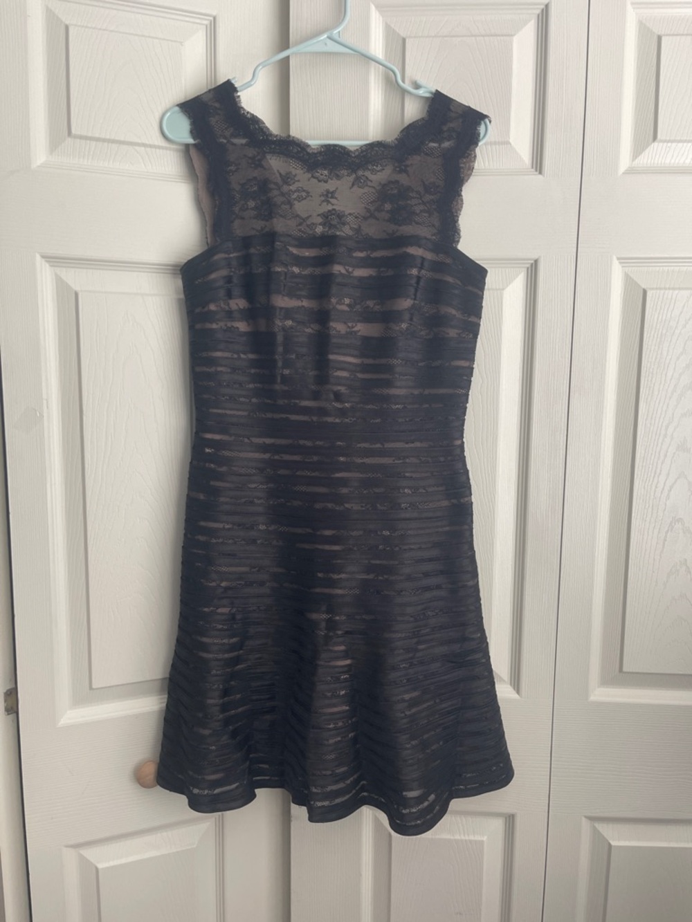 Gianni Bini Black Lace Sleeveless Fit & Flare Dress.  #0370